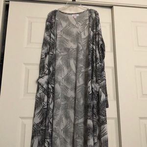 LuLaRoe Sarah